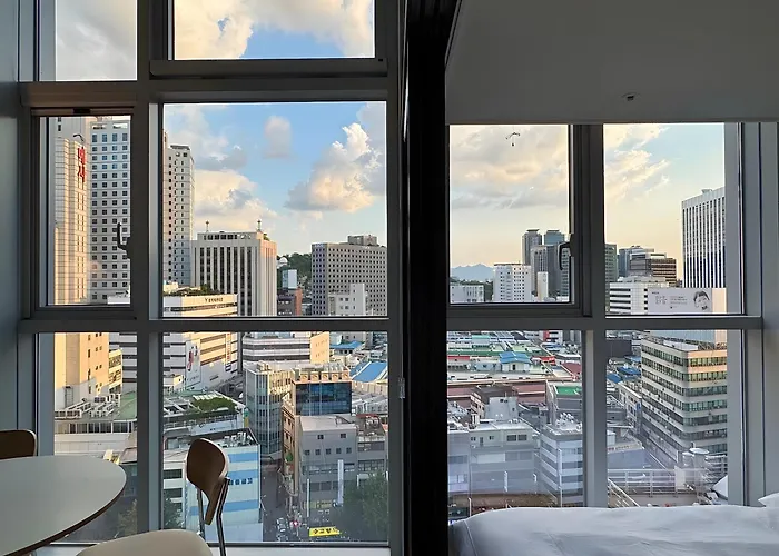 Apartamento 명동 도보 4분, 뷰가 멋진 신축 시청역 회현역 Seul